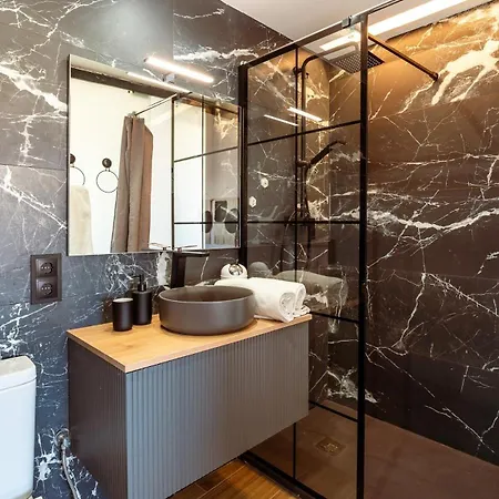 Penthouse By Unik Apartment
